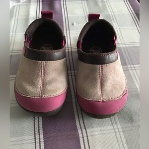 Infant Crocs Suede shoe